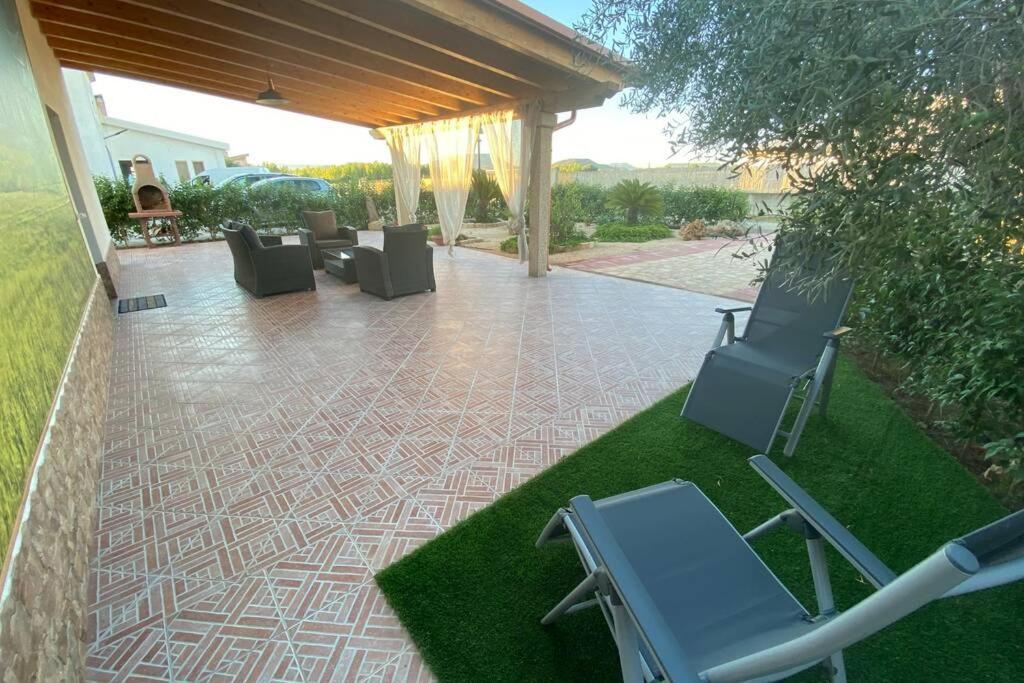 Casa Shardana - Sardegna - Porto Pino - Giba Villa Buitenkant foto